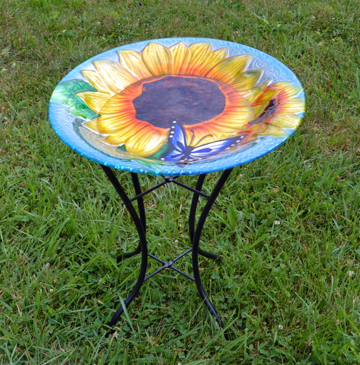 Embossed Blooming Sunflower Glass Birdbath w/Stand