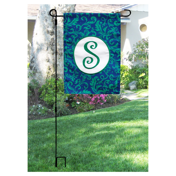 Premier 3 Piece Collapsible Garden Flag Pole