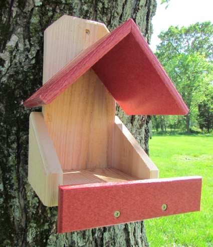 Robin Roost Cedar and Poly Nesting Platform Red